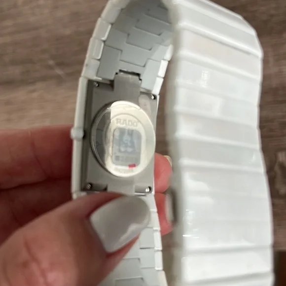 Never worn RADO white ceramic watch with new box RADO True Round 40mm White Automatic Open Heart Men main image 3